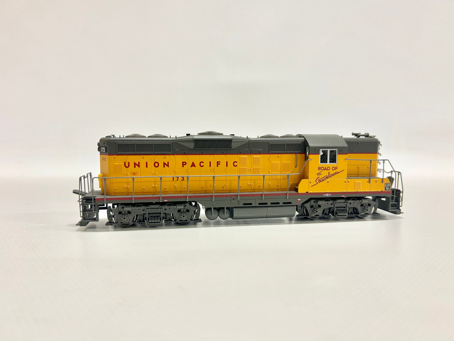 Proto2000Series 31167 Diesellok GP9I Union Pacific DC H0