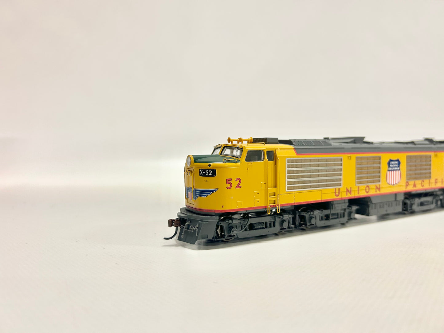 Genesis ATHG41000 Union Pacific Gas Turbine 52 USA DC H0