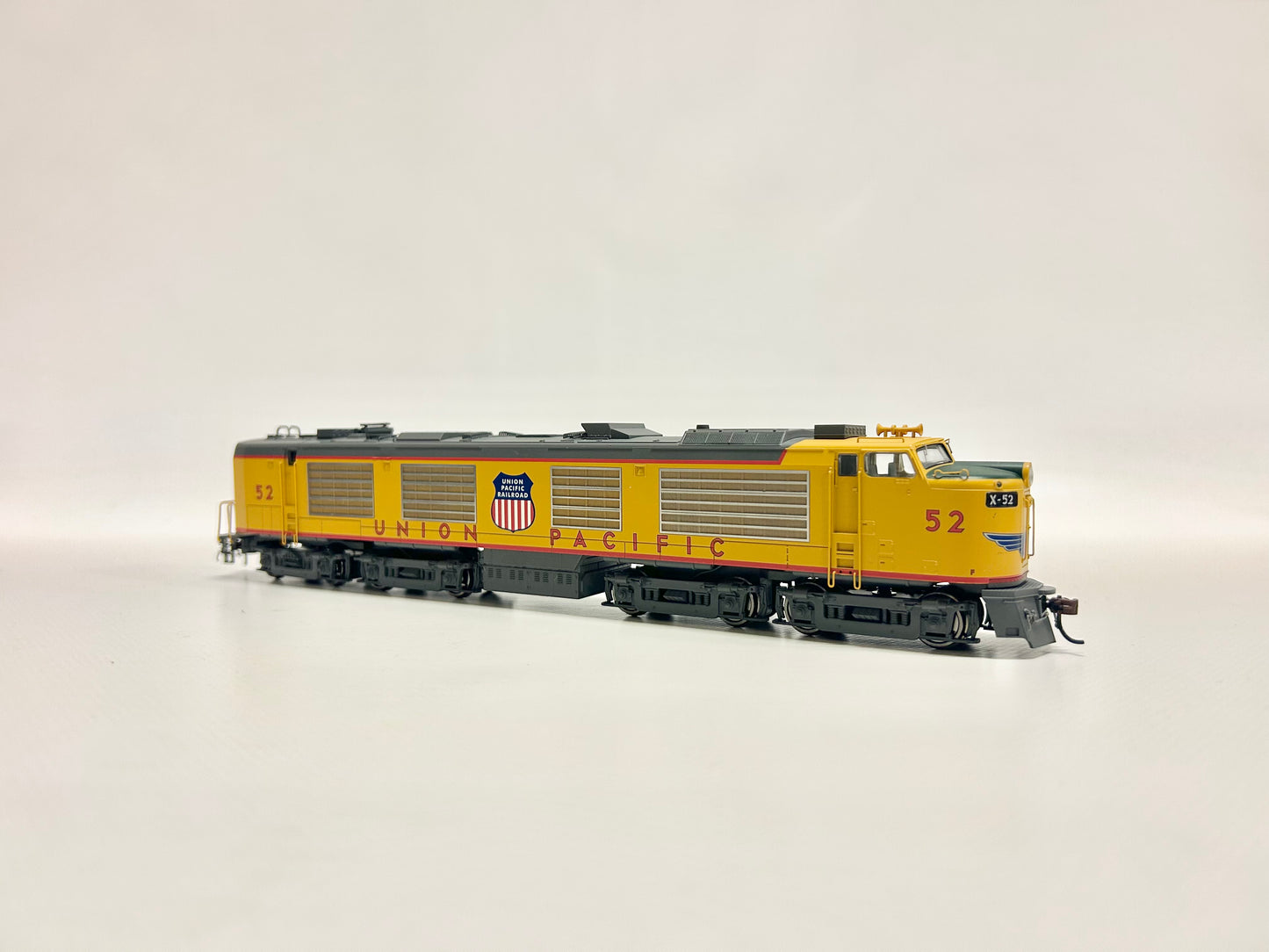 Genesis ATHG41000 Union Pacific Gas Turbine 52 USA DC H0