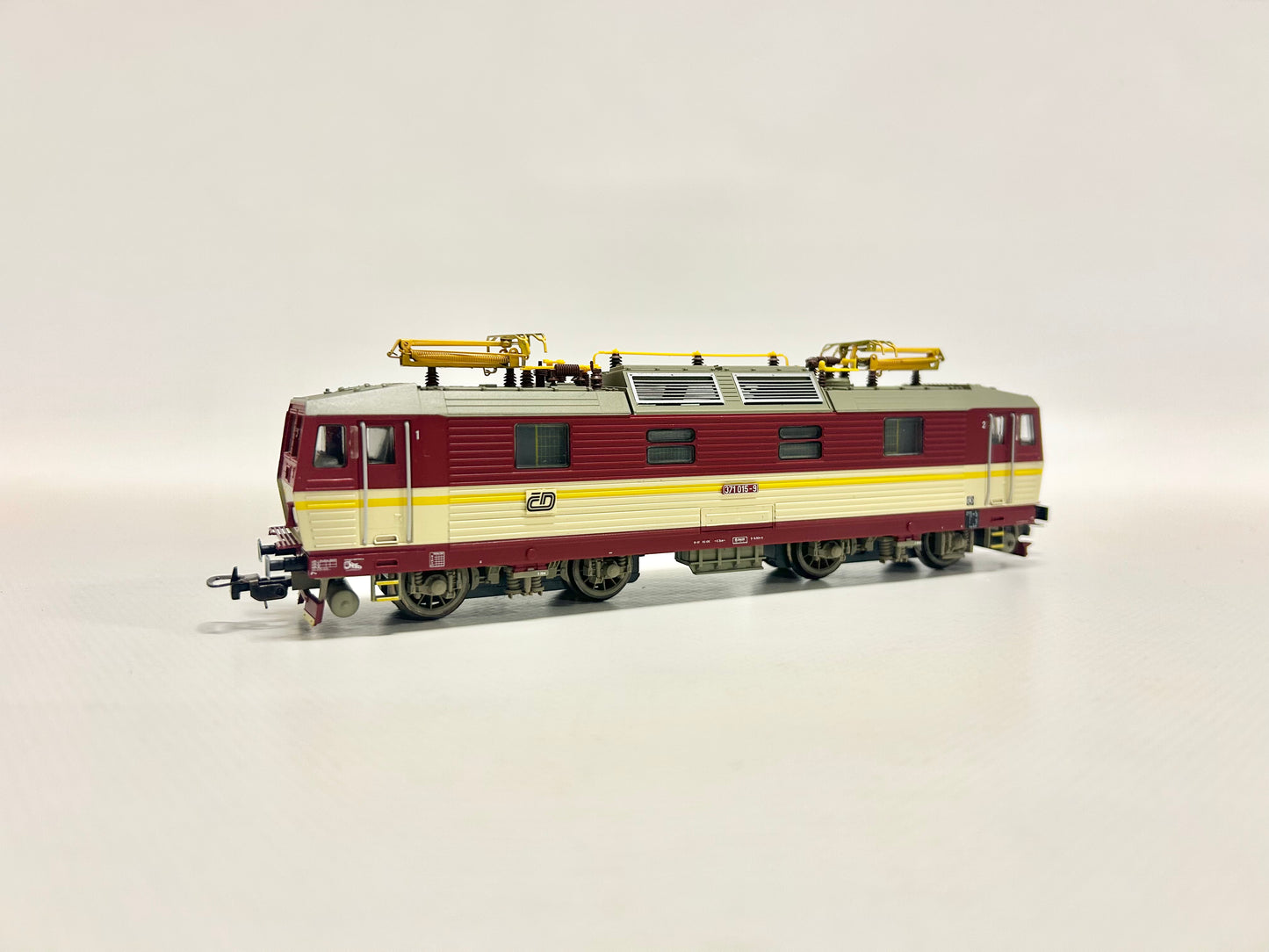 Piko 51026 DSS E-Lok Br 371 015-9 "Knödelexpress" CD DC H0