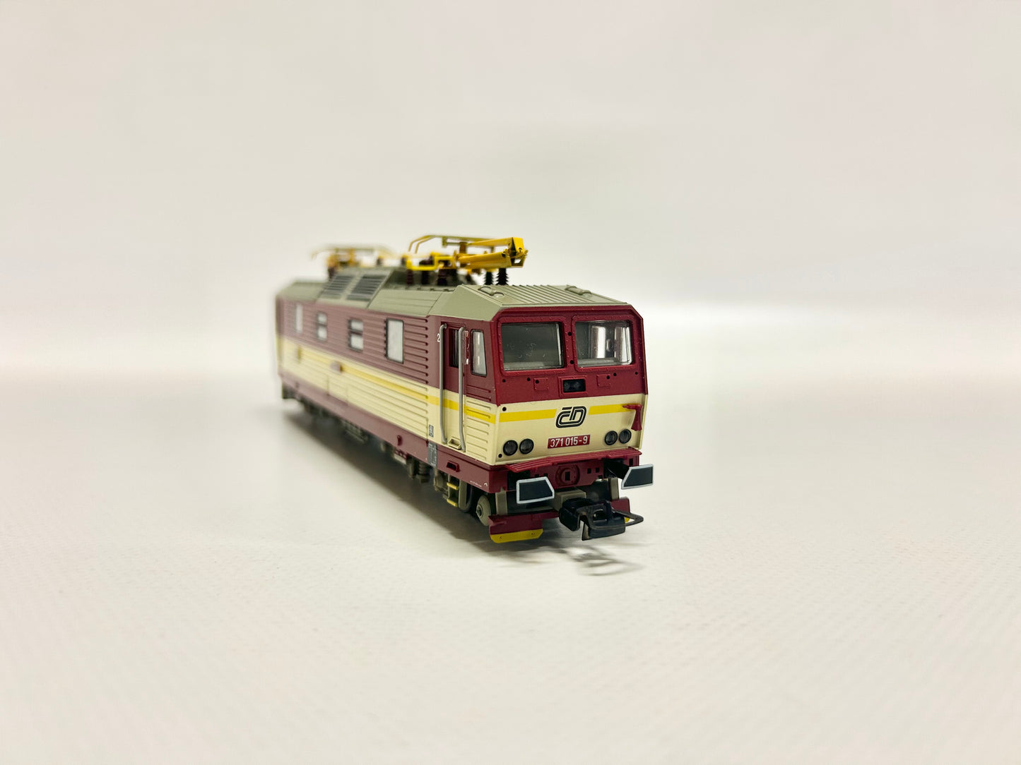 Piko 51026 DSS E-Lok Br 371 015-9 "Knödelexpress" CD DC H0