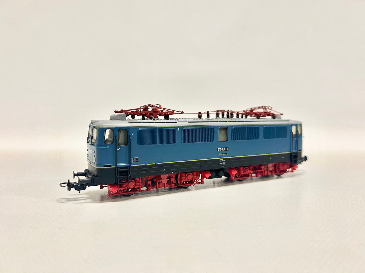 Piko 51031 DSS E-Lok Br 211 S-Bahn Leipzig DC H0
