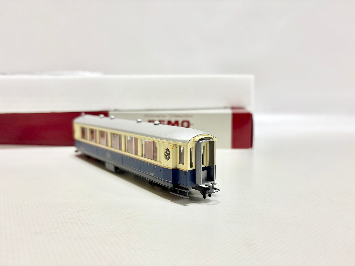 Bemo 7272 120 Wagen-Set Salonwagen "Alpine Classic Pullman Express" RhB H0m