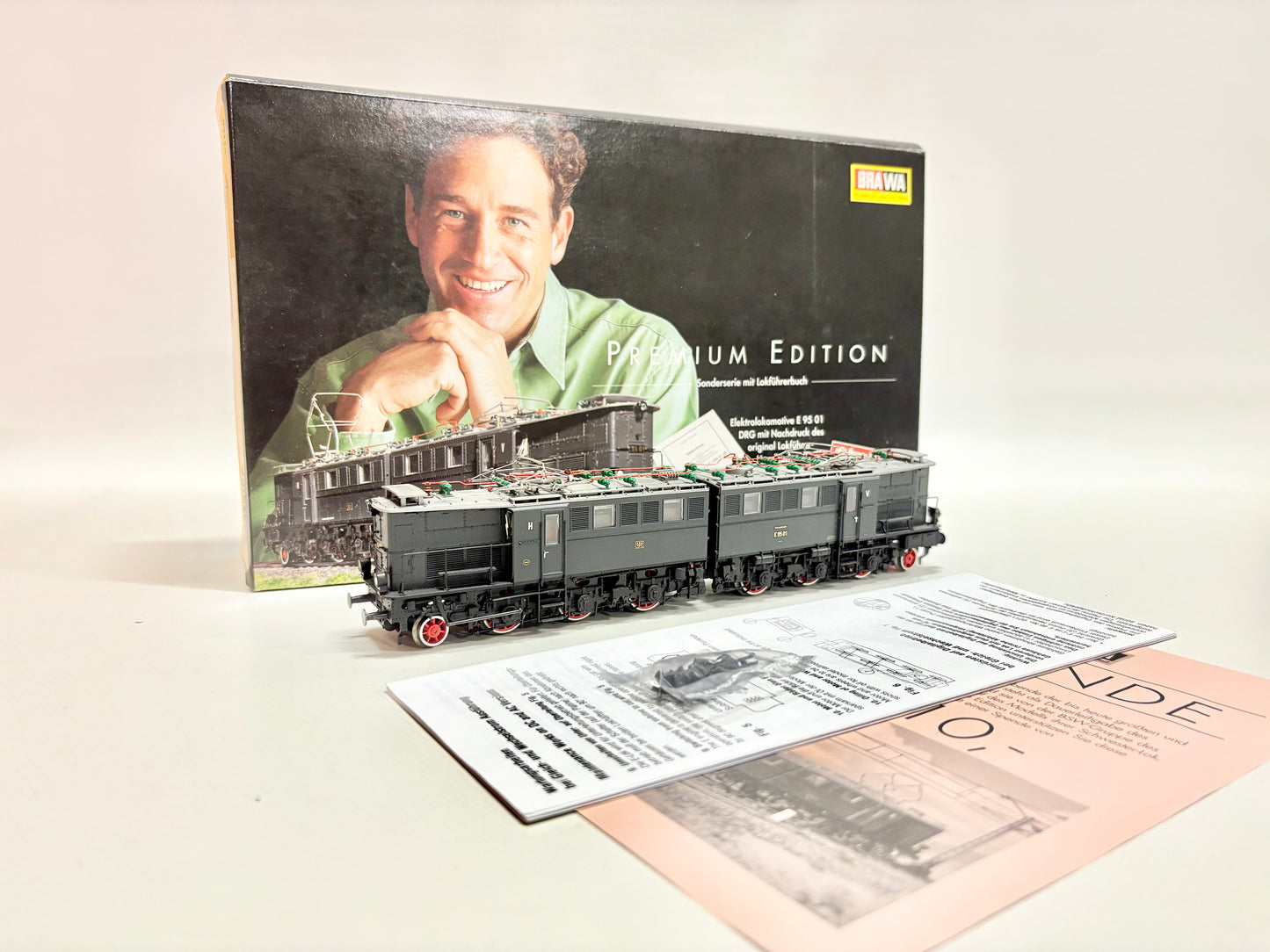 BRAWA 0211 DSS E-Lok E95 01 DR DC H0