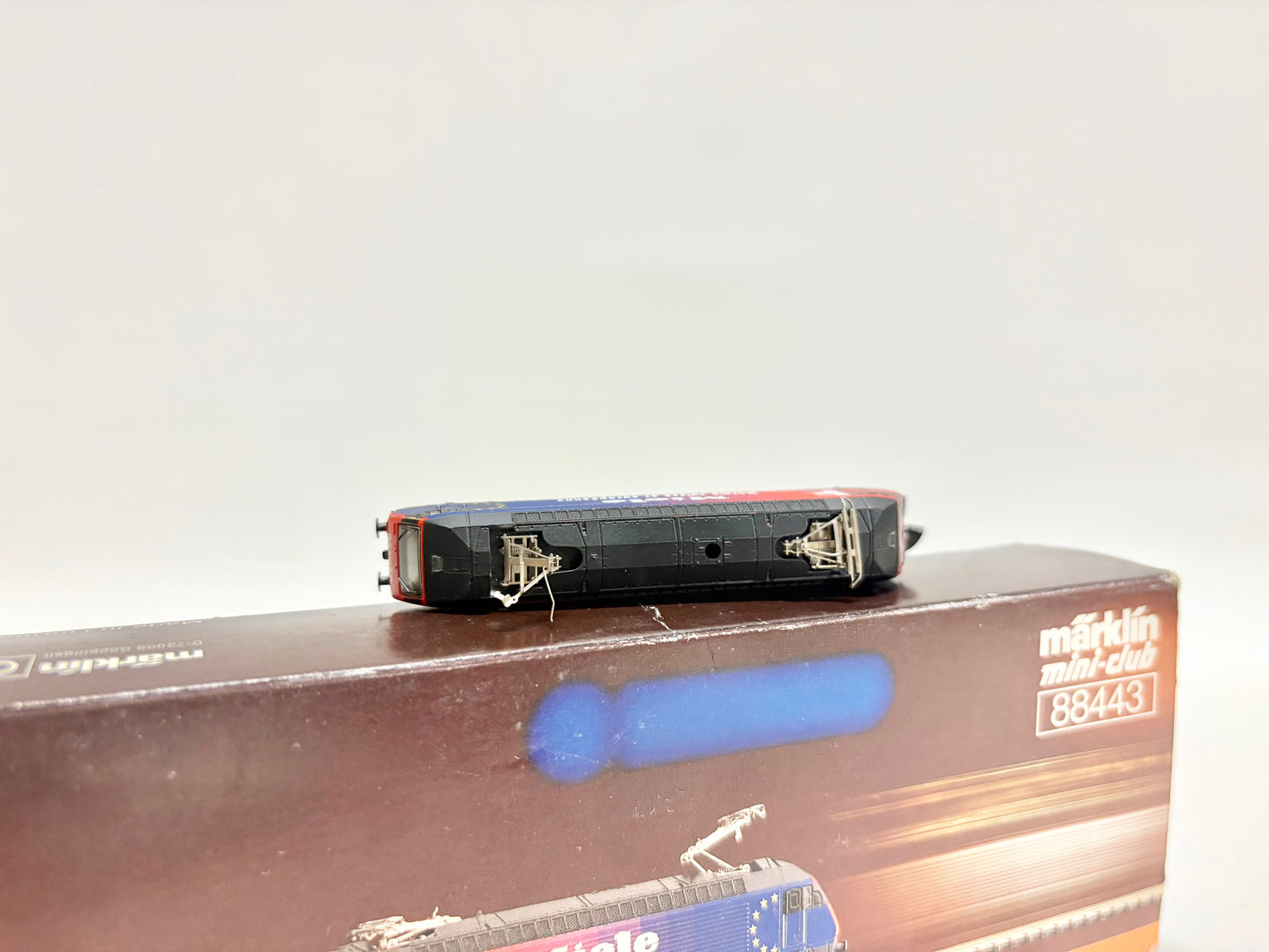 Märklin 88443 Elektrolokomotive Re 460 019-3 "Miele" SBB Z SBB Z