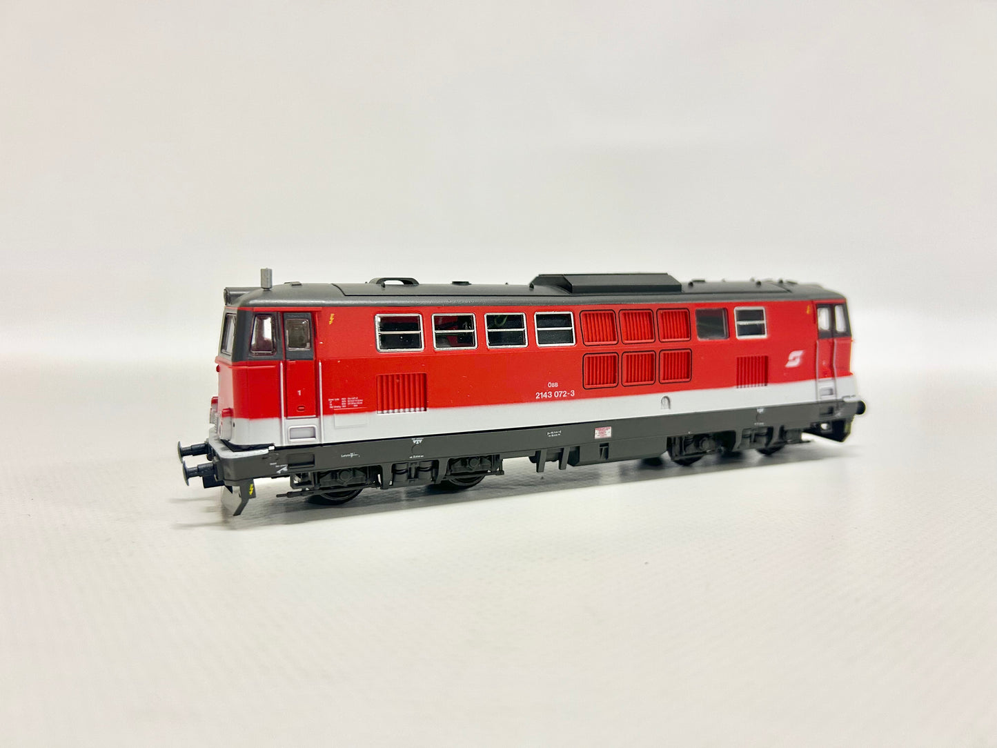 Kleinbahn 0516 Diesellok Br 2143.072 ÖBB DC H0 BASTLER