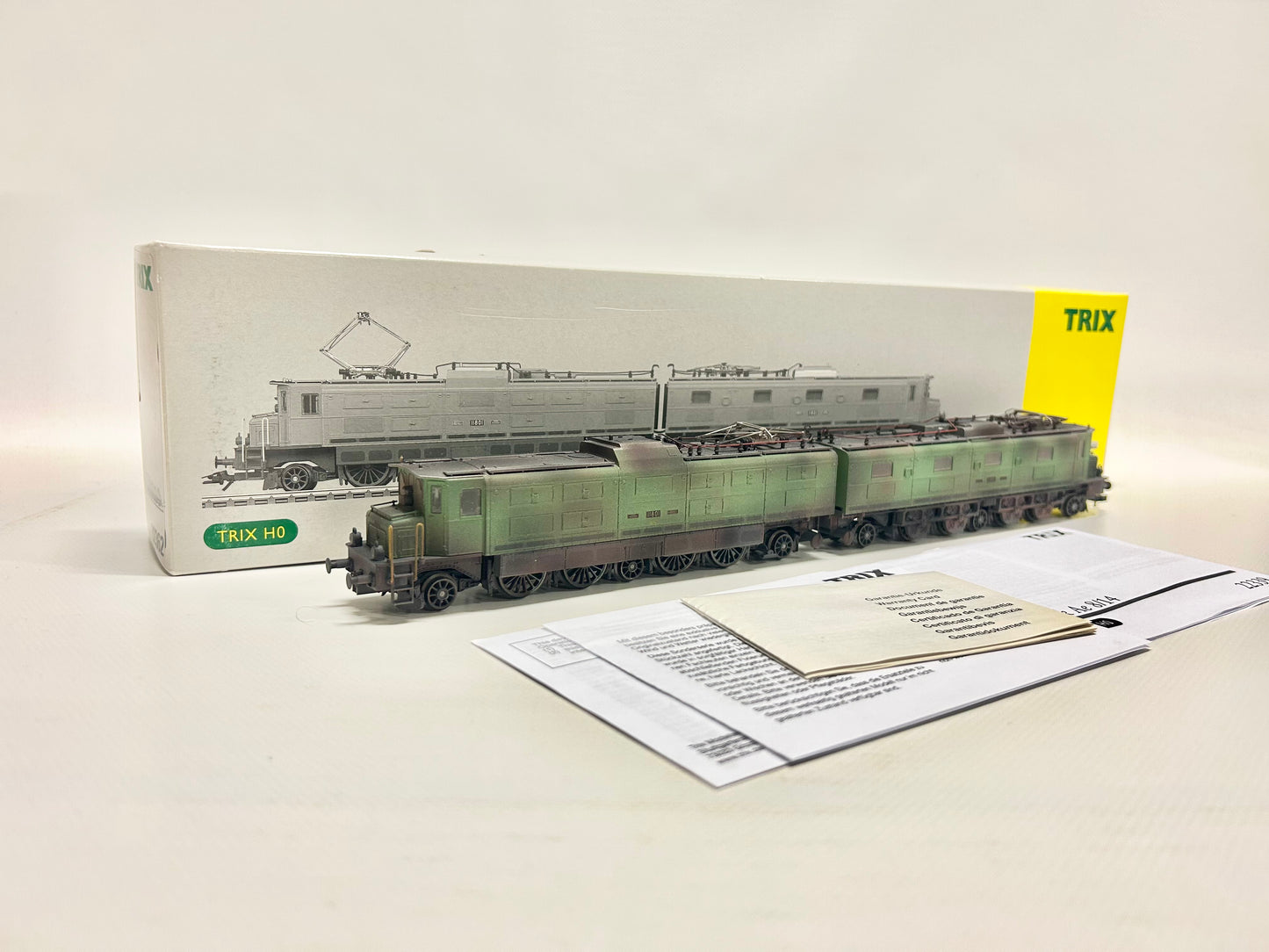 Trix 22362 DSS E-Lok Ae 8/14 *werksseitig gealtert* SBB DC H0