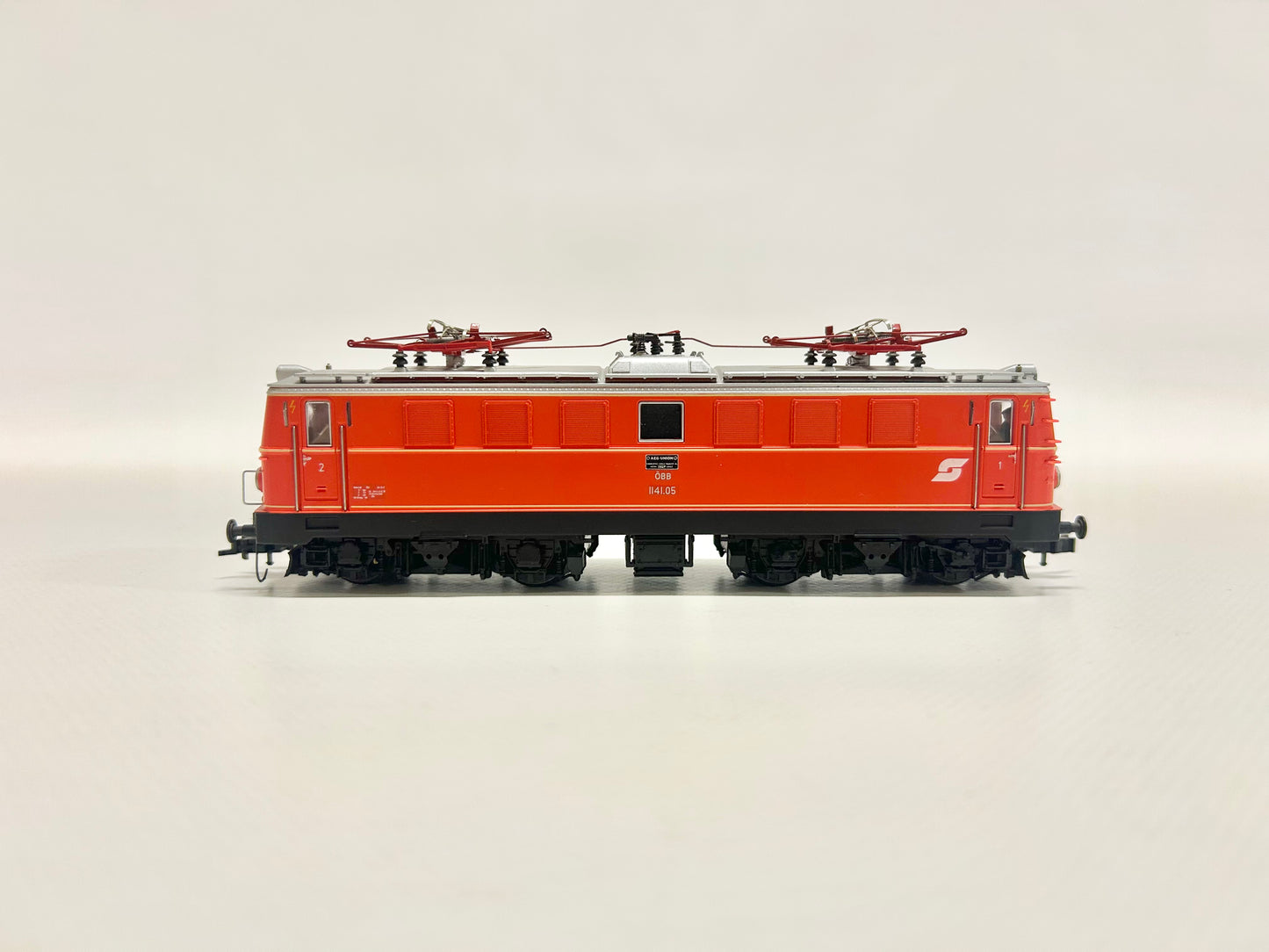 Roco 43641 E-Lok Br 1141 ÖBB DC H0