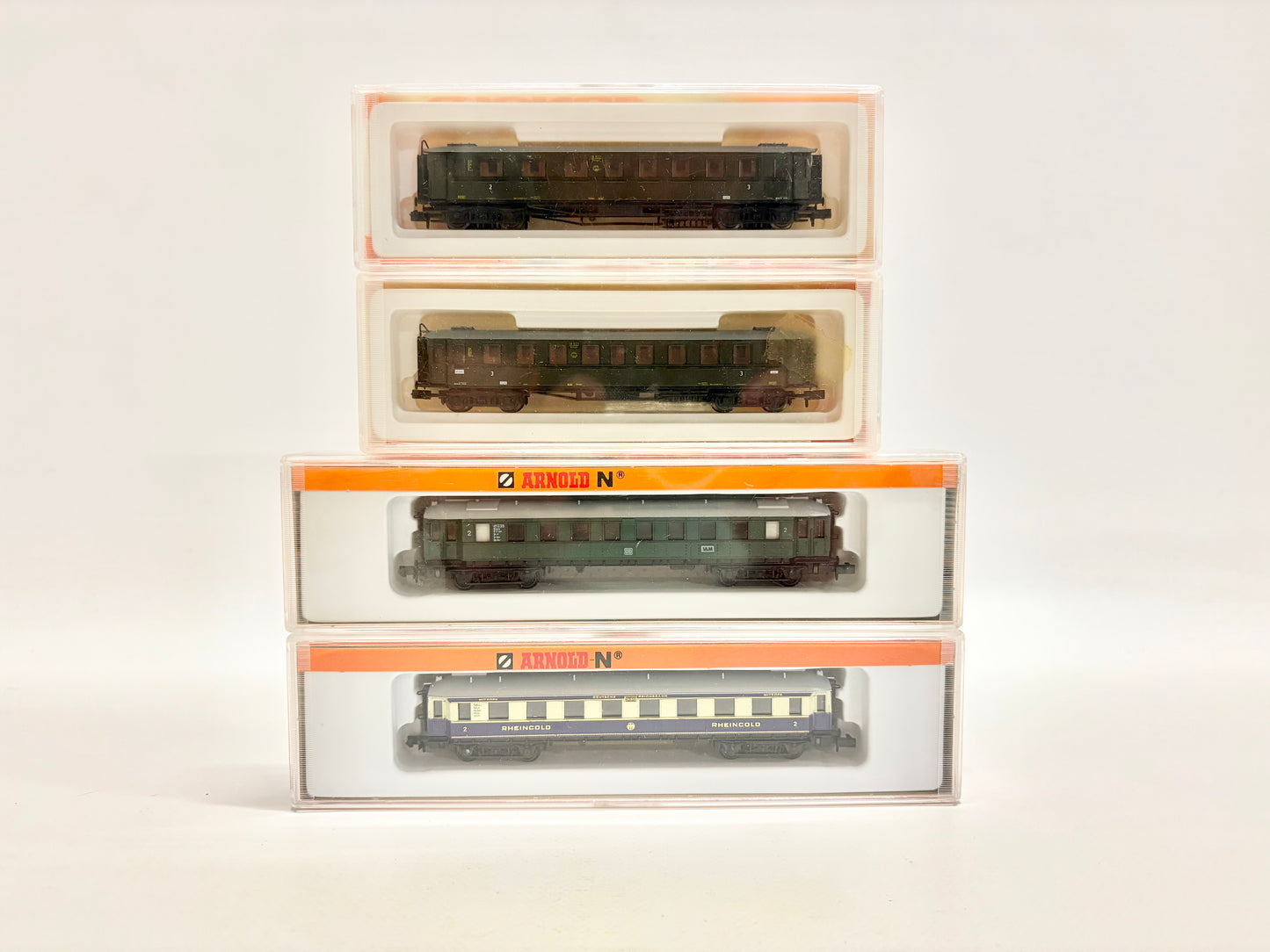 Arnold 3351K 3350K 3320 3313 Schnellzugwagen Personenwagen Spur N