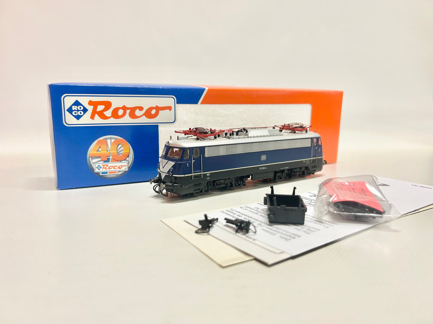 Roco 63698 DSS E-Lok Br 110 365-4 Versuchslackierung DB DC H0