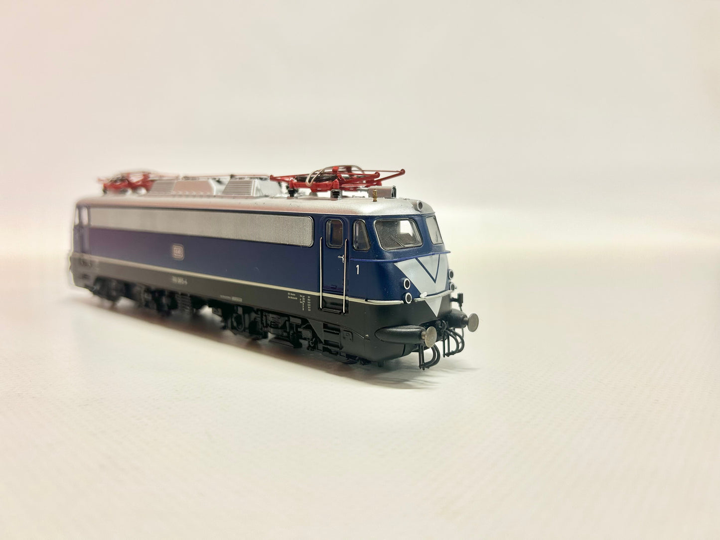 Roco 63698 DSS E-Lok Br 110 365-4 Versuchslackierung DB DC H0