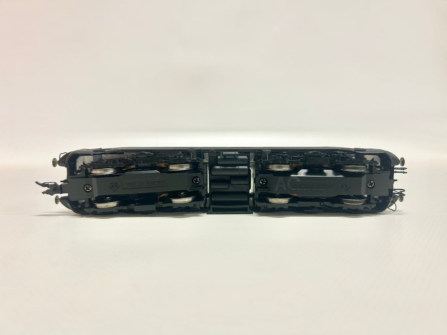 Roco 63698 DSS E-Lok Br 110 365-4 Versuchslackierung DB DC H0
