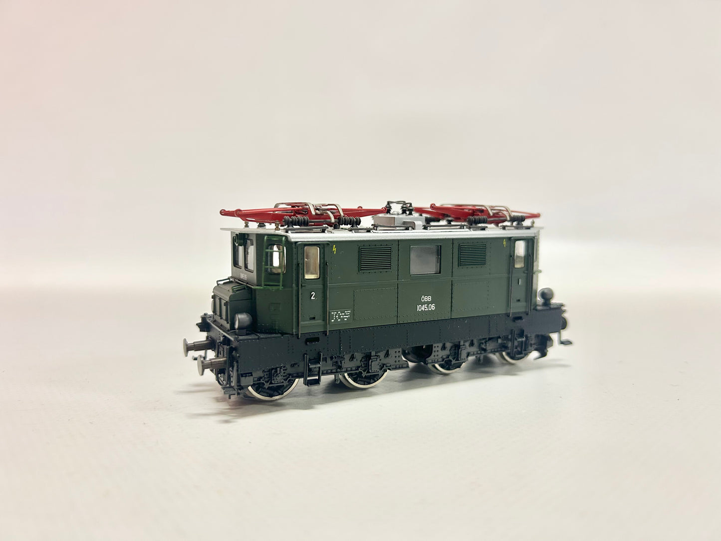 Roco 43530 E-Lok Br 1045 ÖBB DC H0