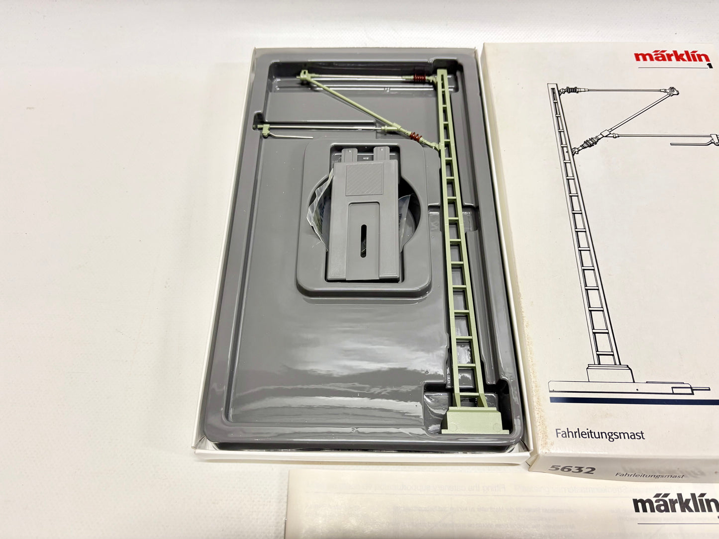 Märklin 5632 Fahrleitungsmast Spur 1