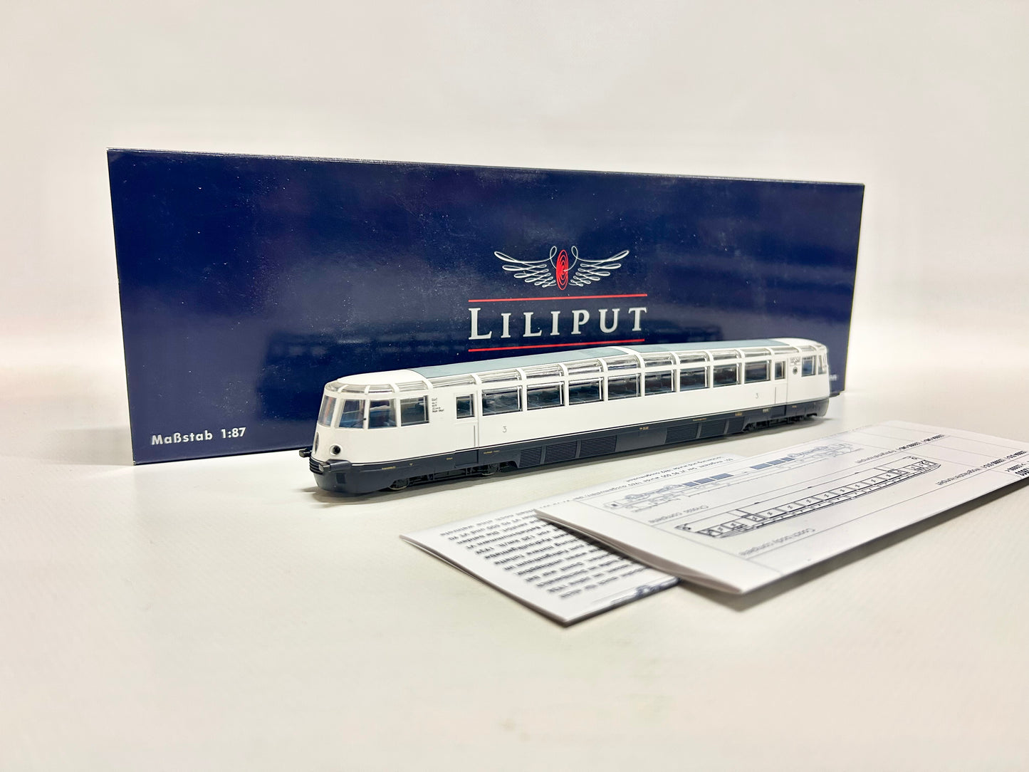 Liliput L112803 DSS Diesel-Aussichtstriebwagen Köln 137 240 DRG DC H0