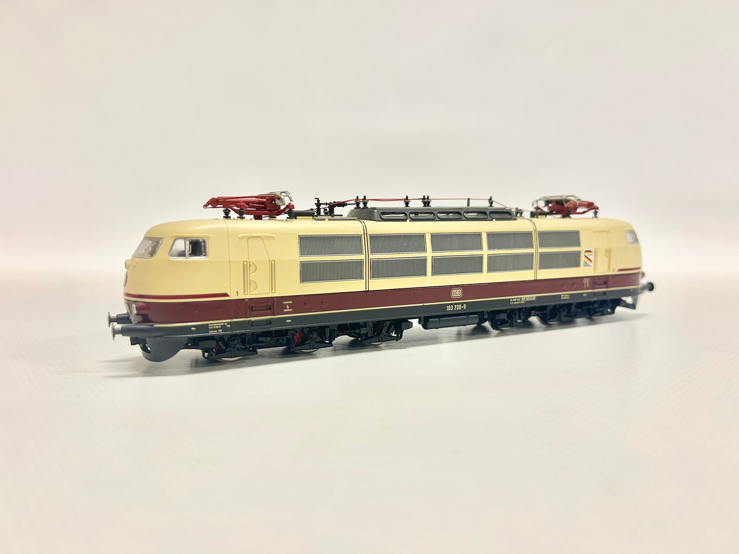 Roco 4146A / 43422 E-Lok Br 103 230-9 DB DC H0