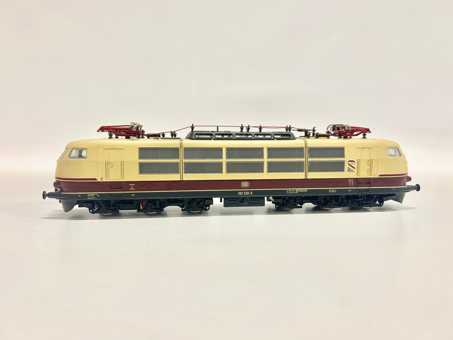 Roco 4146A / 43422 E-Lok Br 103 230-9 DB DC H0