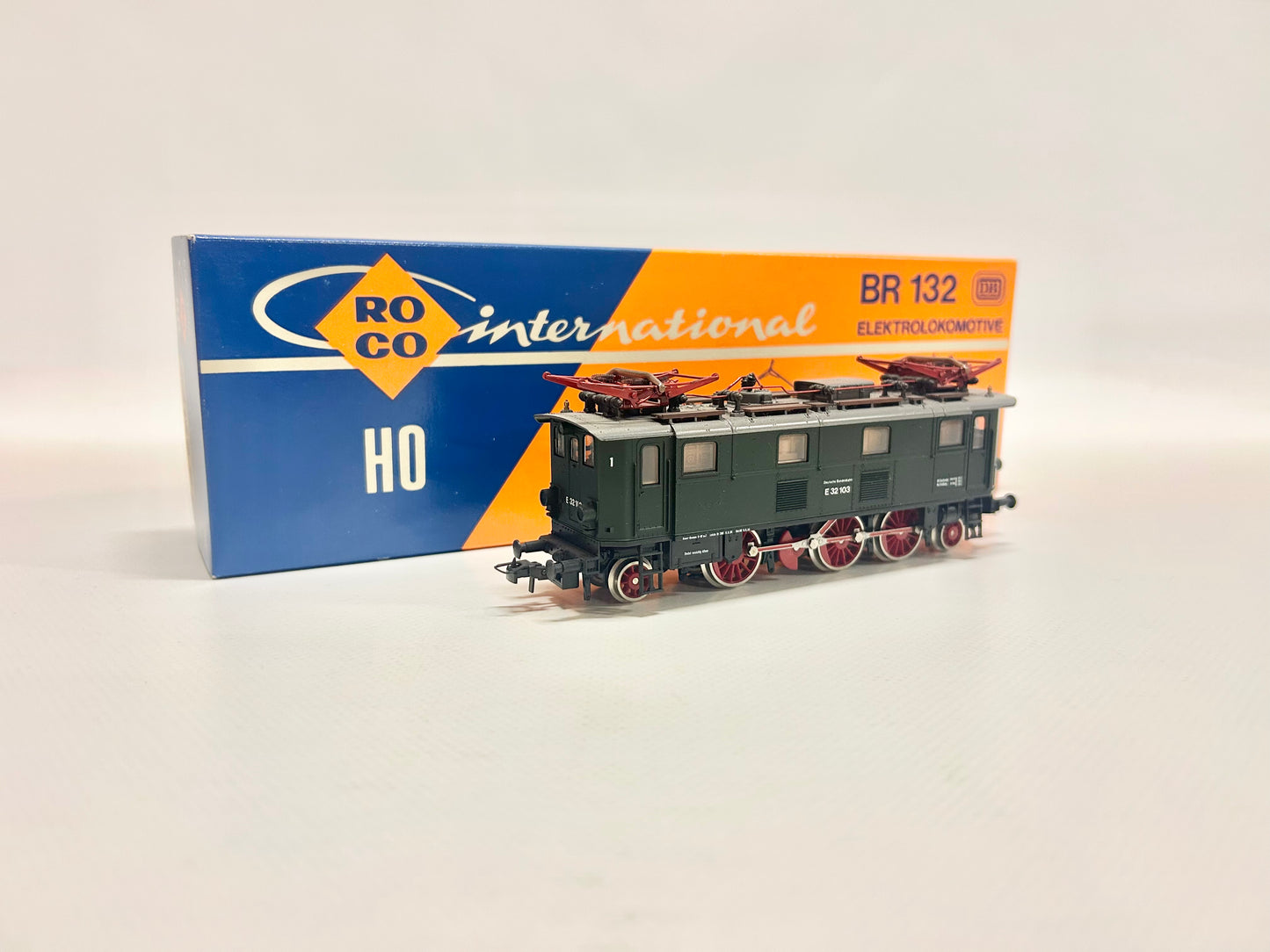 Roco 04145S E-Lok E32 103 DB DC H0