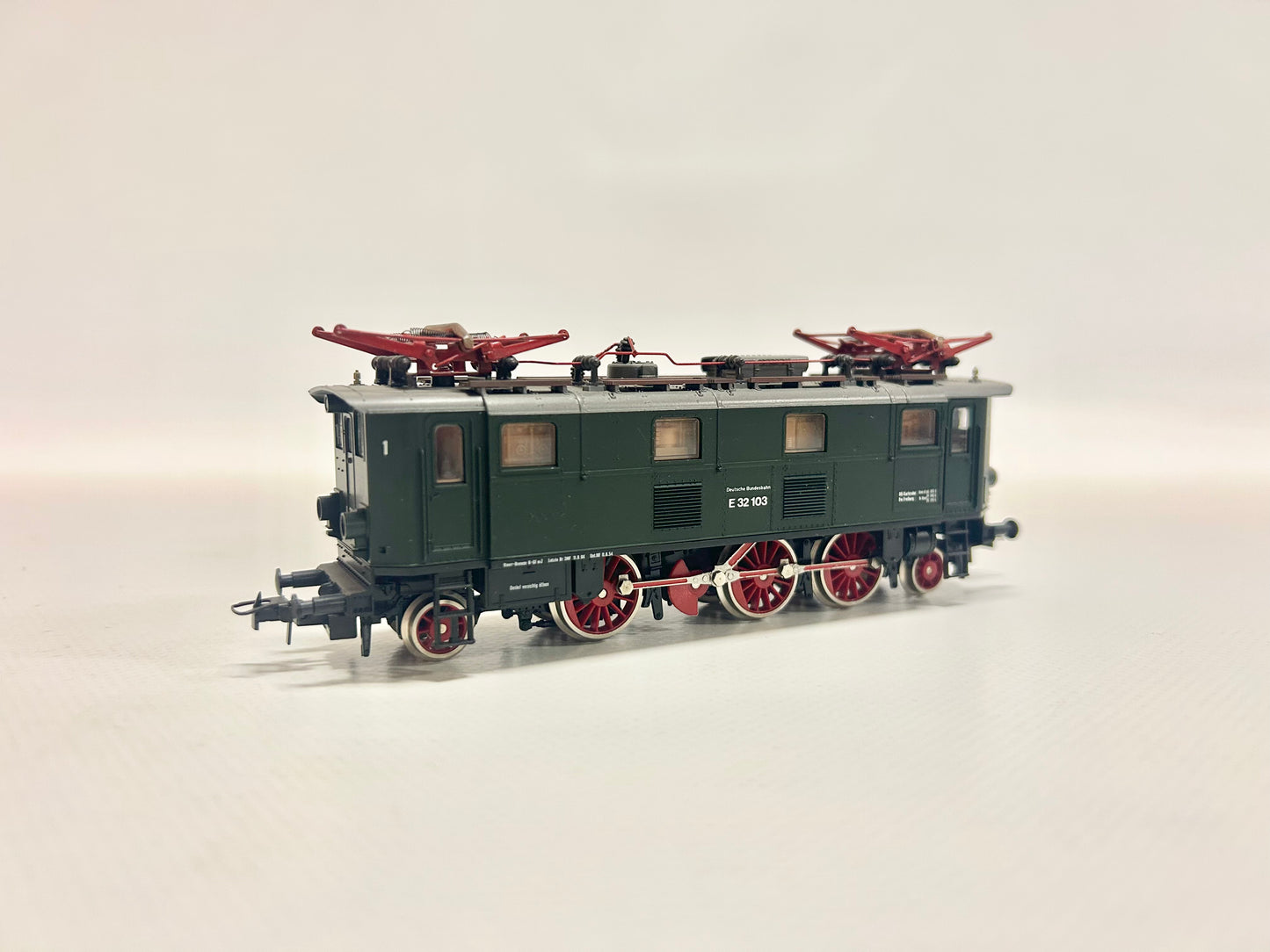 Roco 04145S E-Lok E32 103 DB DC H0