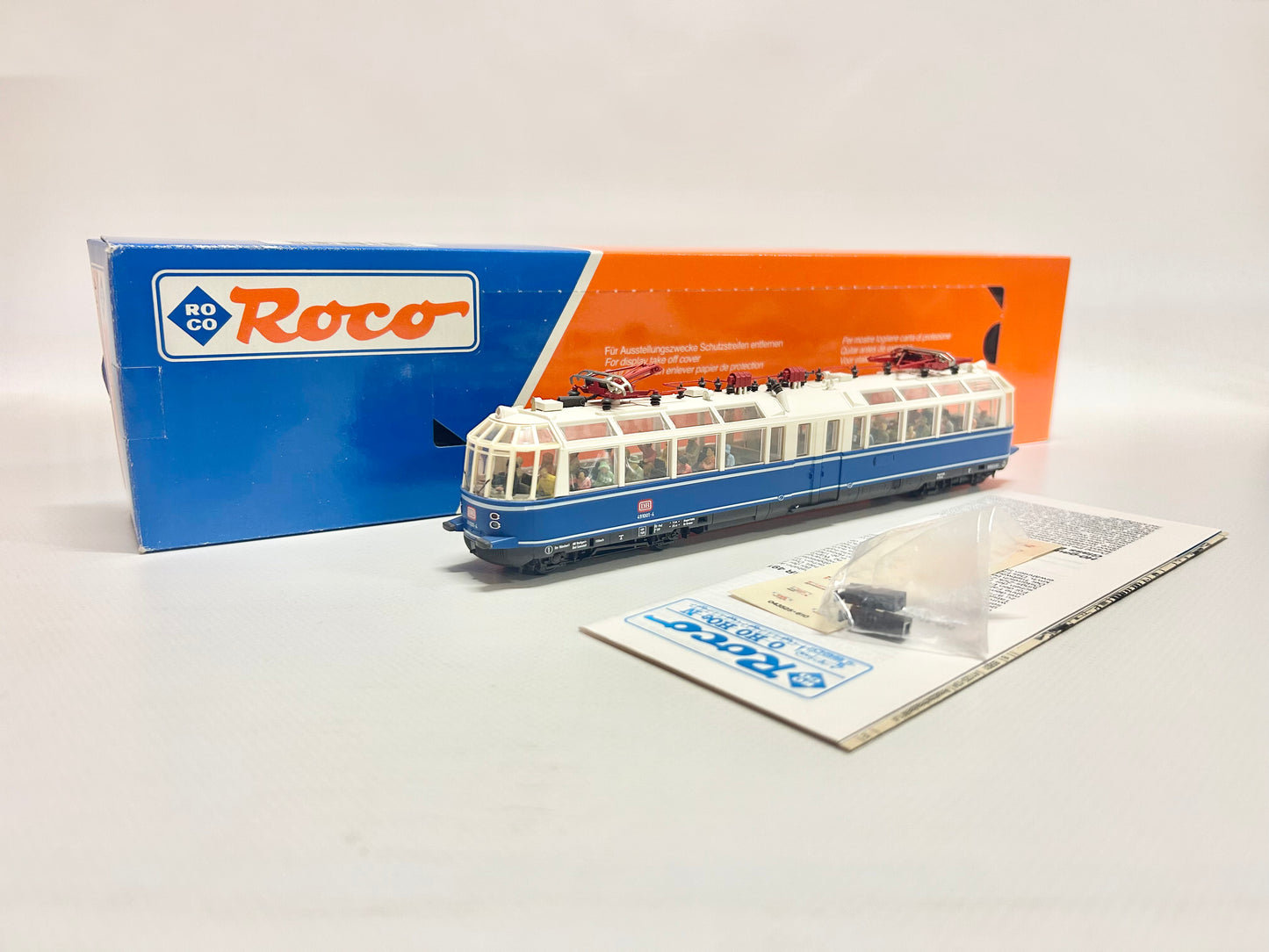 Roco 43527 Elektrotriebwagen Gläserner Zug Br 491001-4 DB DC H0