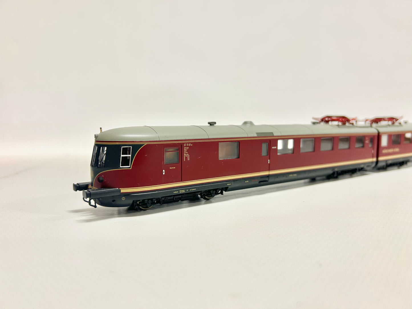 Liliput L133543 DSS Elektrotriebwagen ET11 01 "Münchner Kindl" DB DC H0