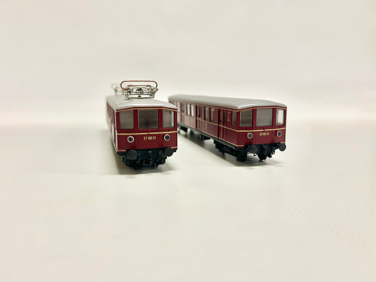 Lima 149836LK Elektrotriebwagen DEFEKT Et 182 DC H0