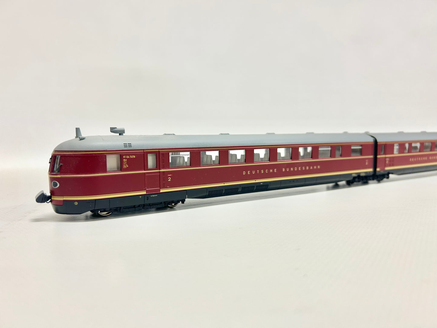 Kato 301400 Dieseltriebwagen Vt 04 "Fliegender Hamburger" DB DC H0