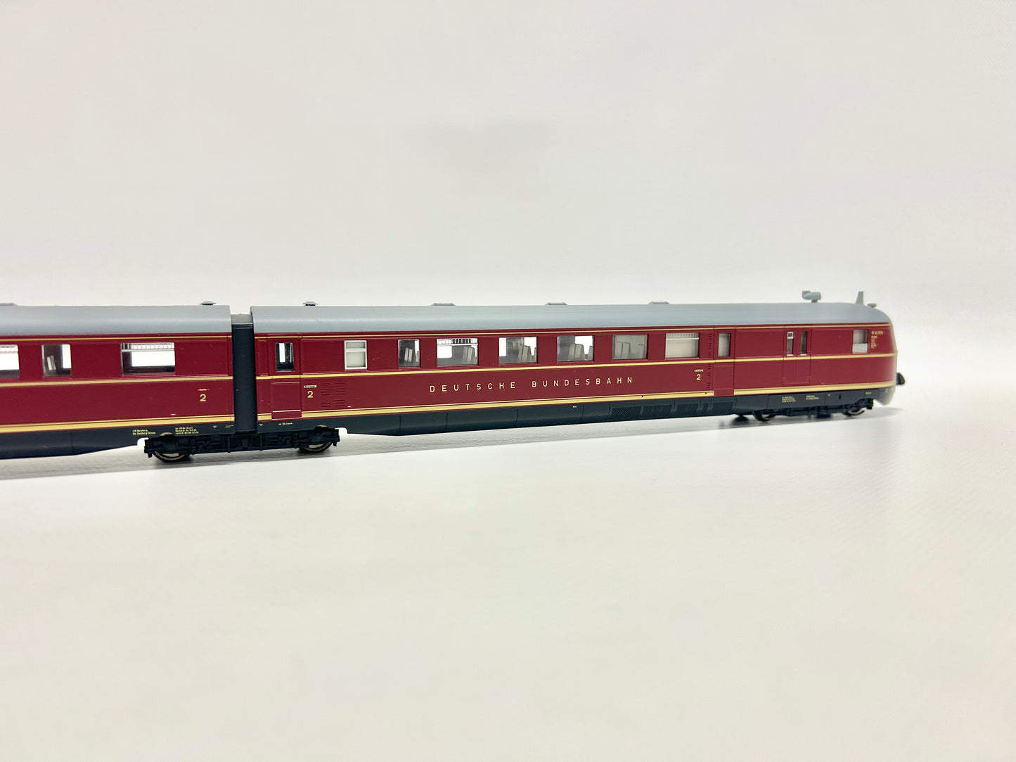 Kato 301400 Dieseltriebwagen Vt 04 "Fliegender Hamburger" DB DC H0