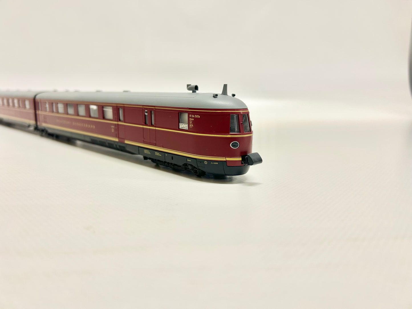 Kato 301400 Dieseltriebwagen Vt 04 "Fliegender Hamburger" DB DC H0