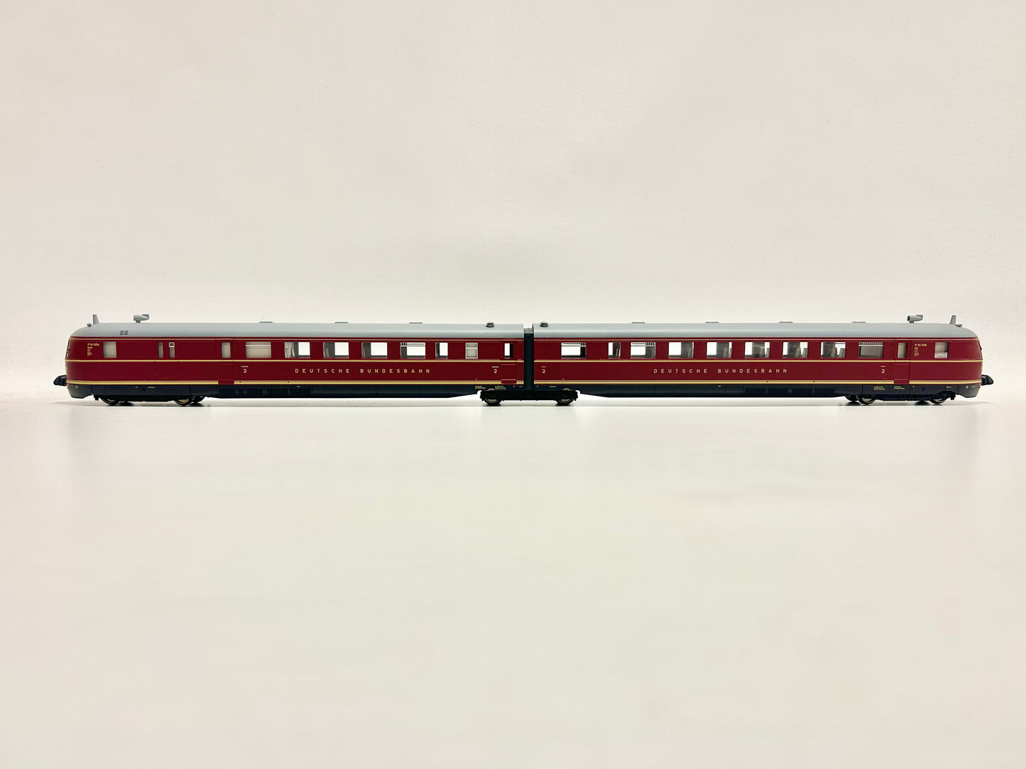 Kato 301400 Dieseltriebwagen Vt 04 "Fliegender Hamburger" DB DC H0