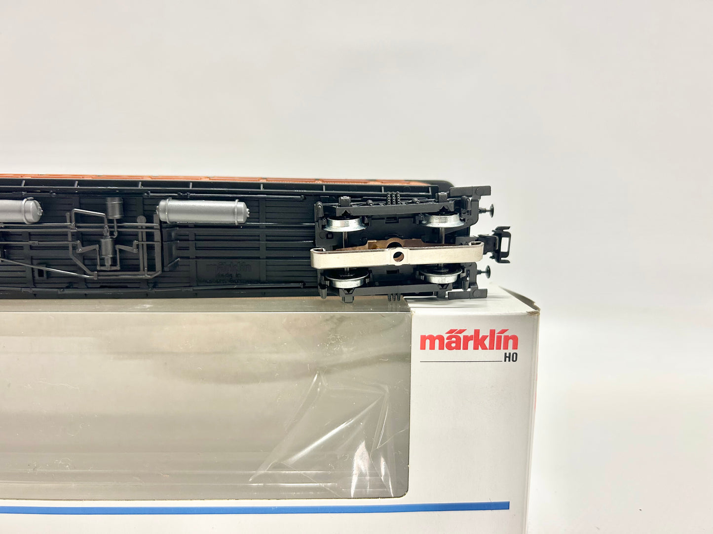 Märklin 4270 Schwedischer Personenwagen Holzwagen mit Innenbeleuchtug SJ AC H0