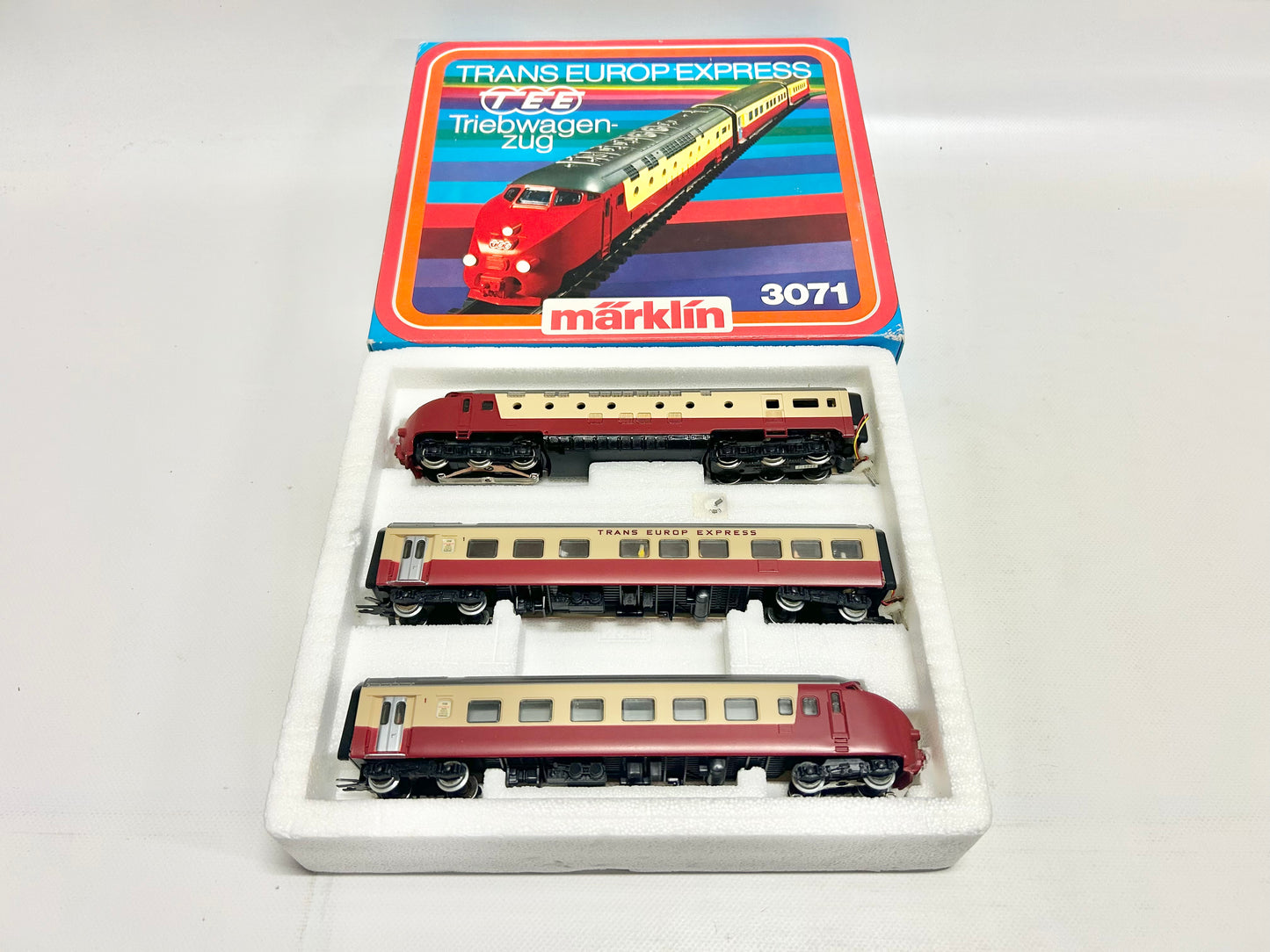 Märklin 3071 Digital-Umbau, Triebwagen TEE-Helvetica, H0, OVP, TOP