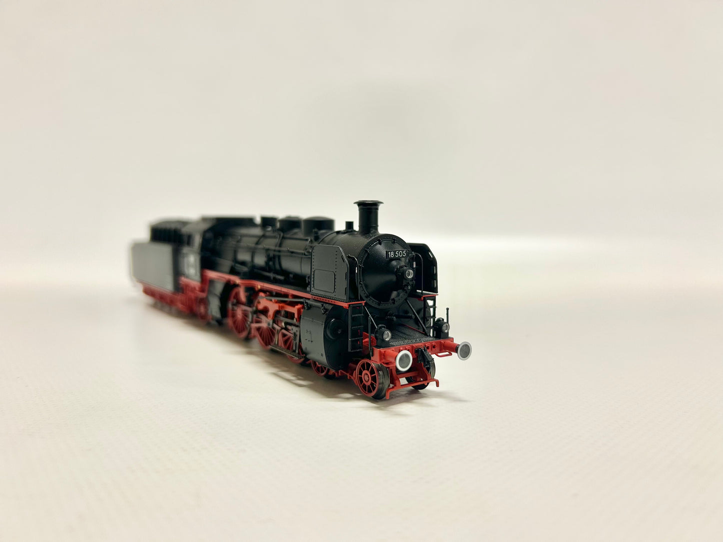 Märklin 39034 Mfx-Digital, Sound, Class 18 505 Steam Locomotive DB, H0, Original Packaging, TOP