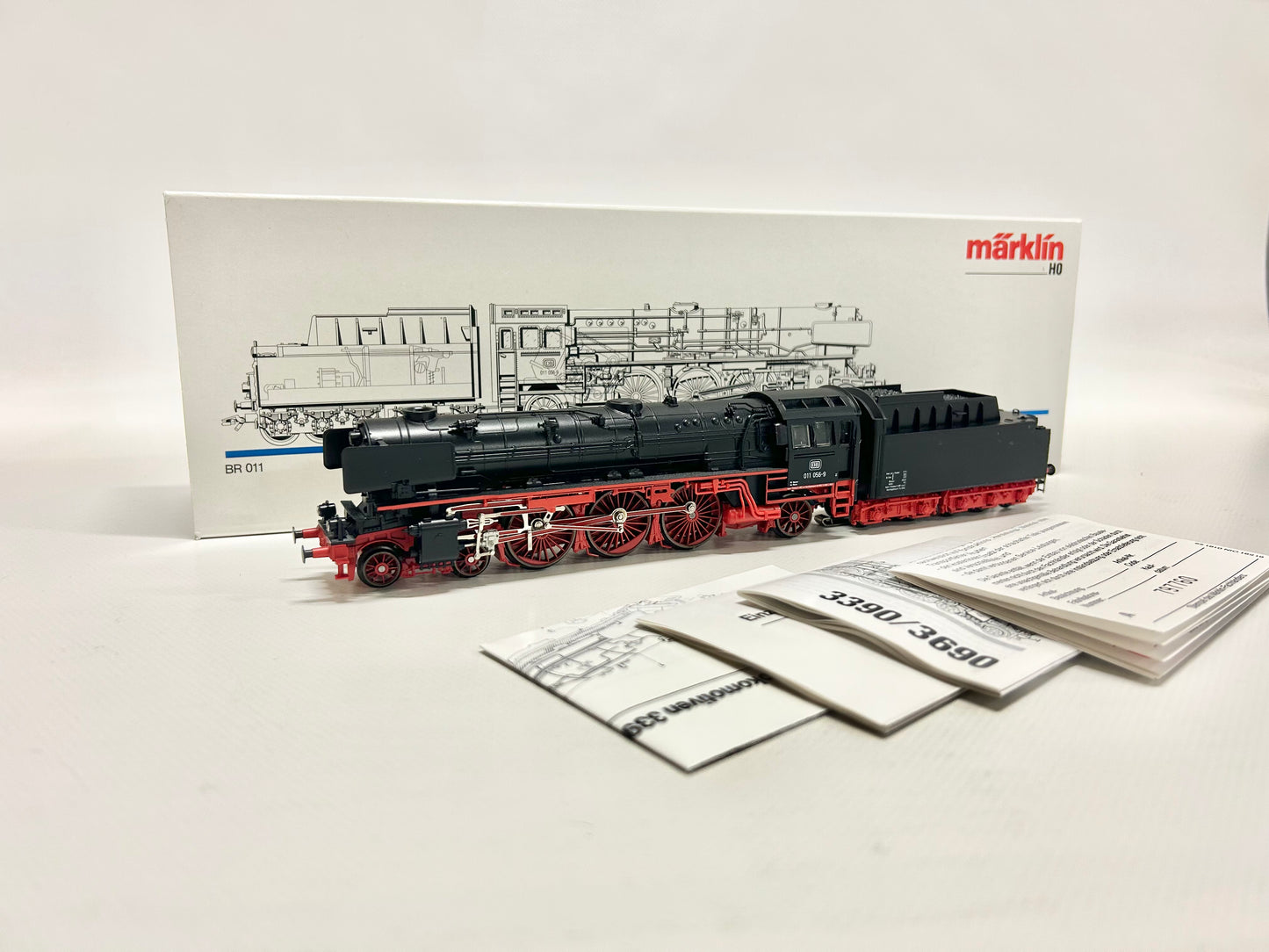 Märklin 3390 Dampflok Br 011, DB, H0, OVP