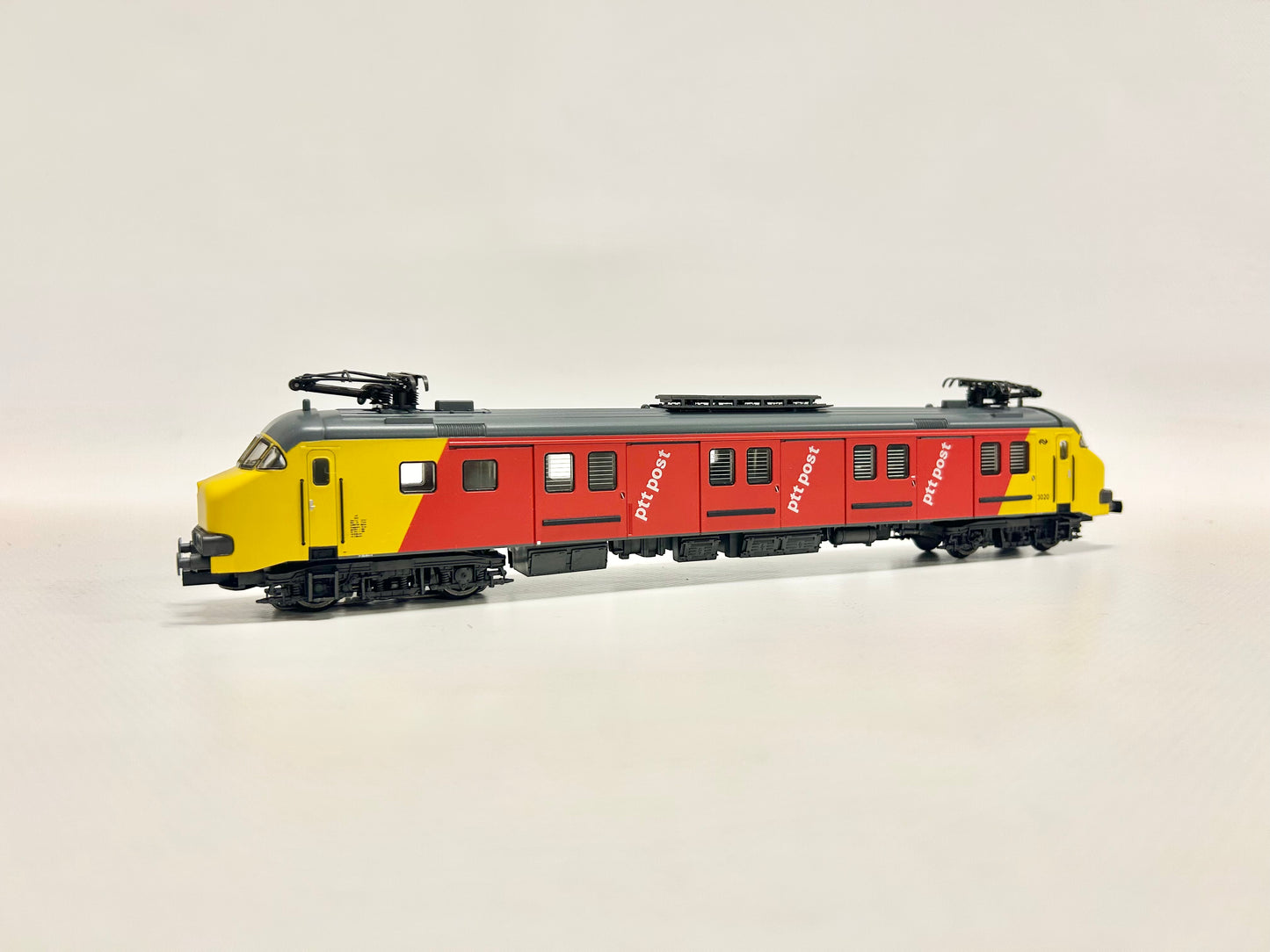 Märklin 3389 Posttriebwagen NS, H0, OVP, TOP