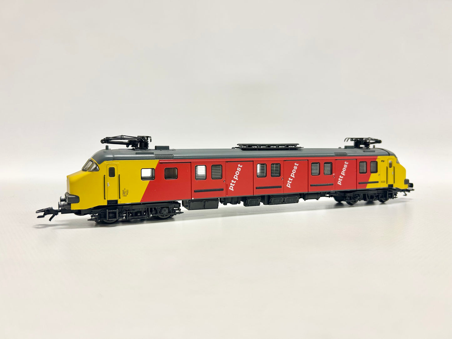 Märklin 3689 Digital Posttriebwagen NS, E-Lok, H0, OVP