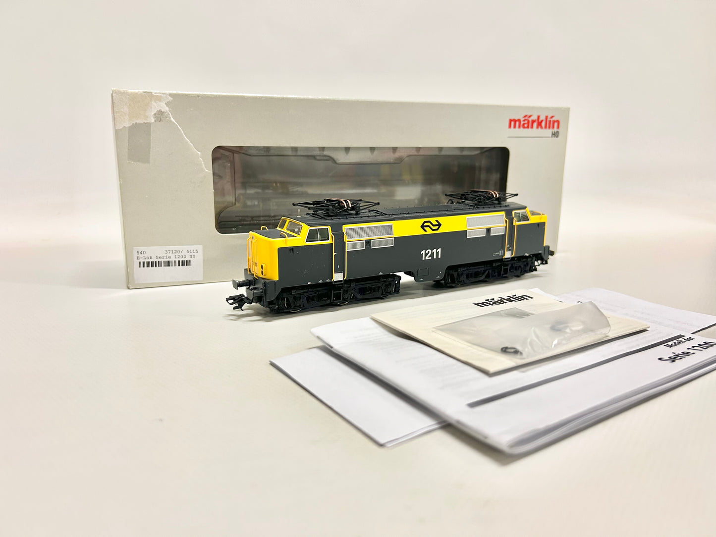 Märklin 37120 Mfx-Digital Sound E-Lok Serie 1211 NS AC H0