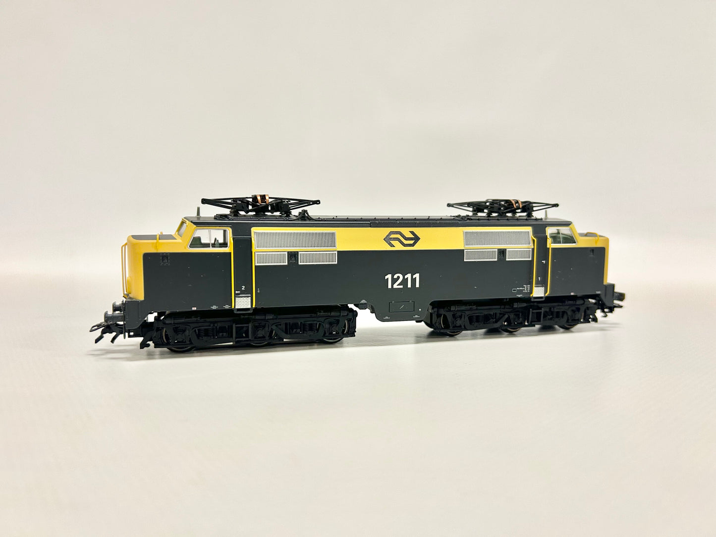 Märklin 37120 Mfx-Digital Sound E-Lok Serie 1211 NS AC H0