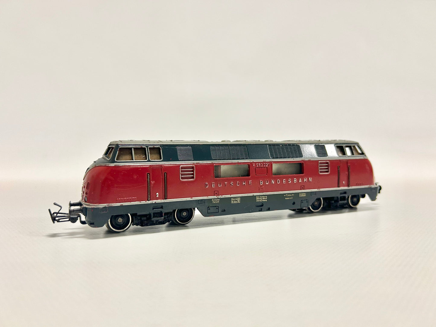 Märklin 3021 V200 Diesellok, H0, OVP