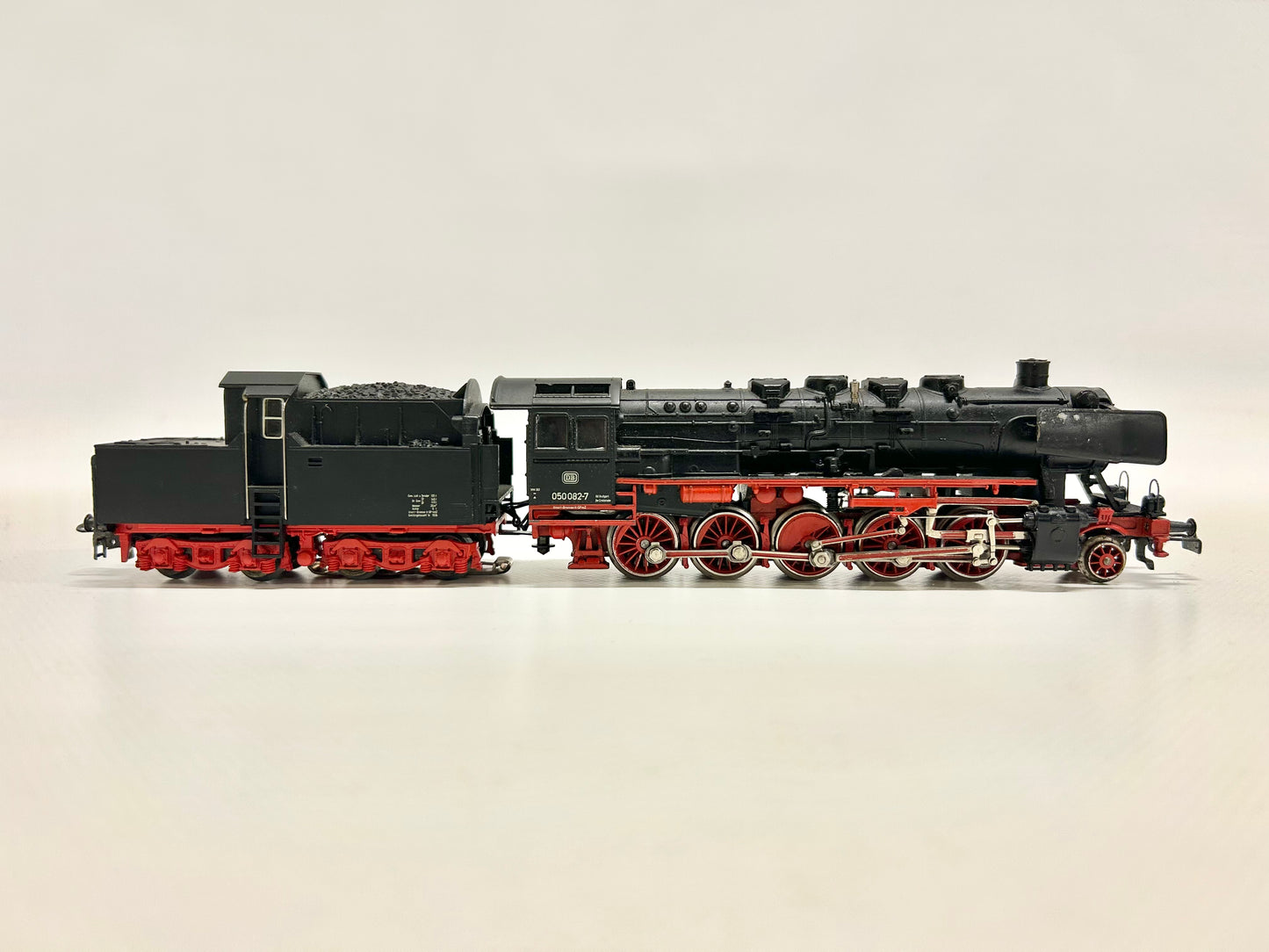 Märklin 3084 Dampflok mit Rauchsatz Br 050 082-7 DB AC H0