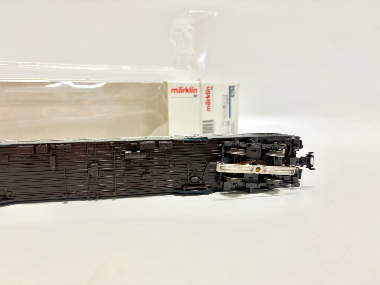 Märklin 4255 & 4256 Personenwagen Silberlinge mit Innenbeleuchtung DB AC H0