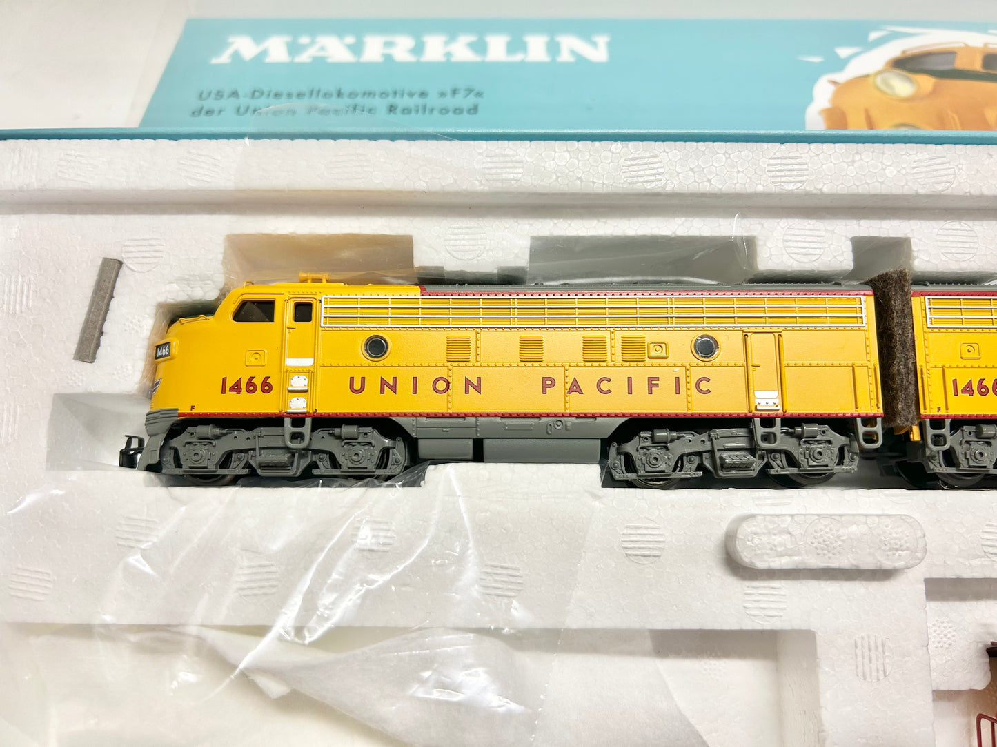 Märklin 37629 Mfx-Digital + Sound Diesellok F7 Union Pacific + Caboose USA AC H0