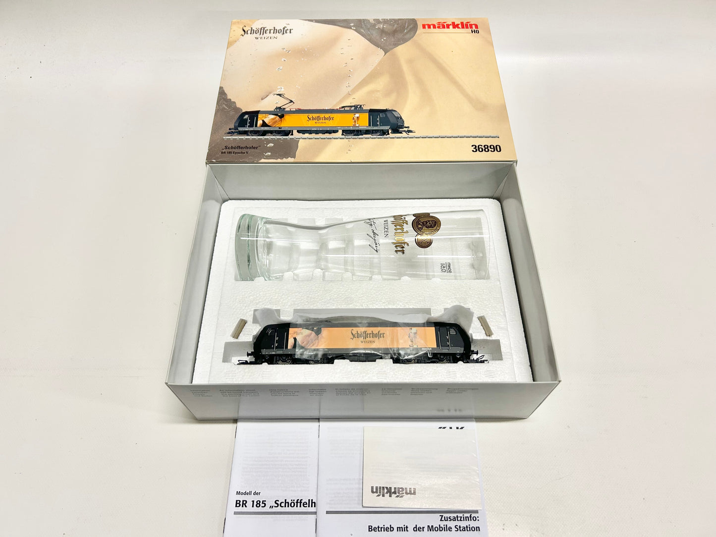 Märklin 36890 Digital E-Lok Schöfferhofer Br 185 H0