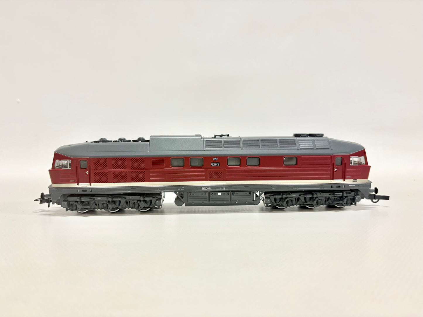 Roco 62865 DSS Diesellok Br 142 006-6 DR DC H0