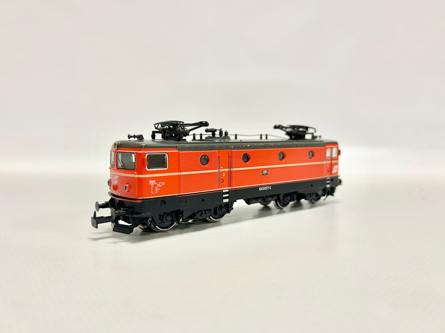 Märklin 3160 ÖBB 1043 electric locomotive H0
