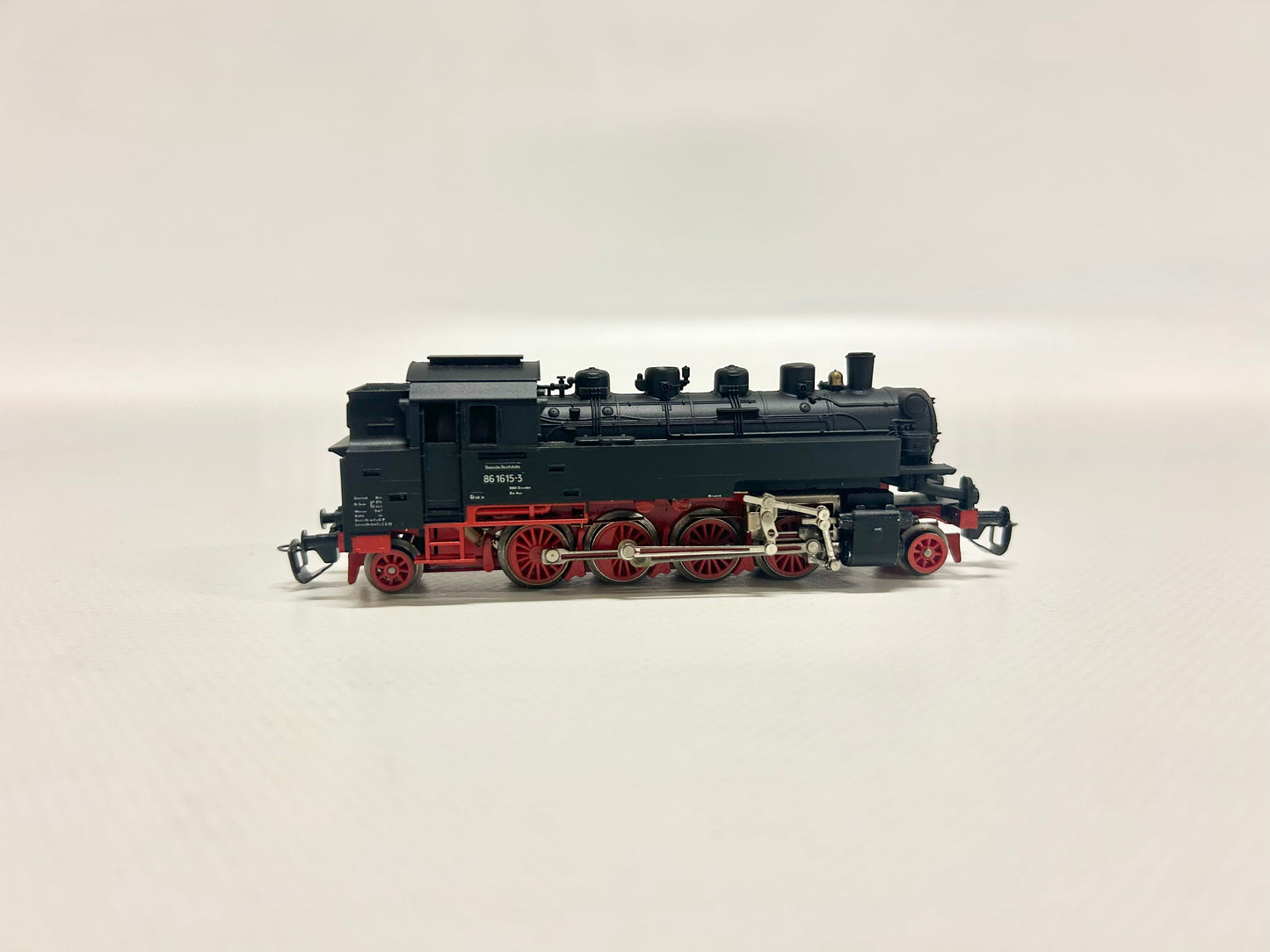 BTTB 2240 Dampflok Br 86 1615 DR Spur TT