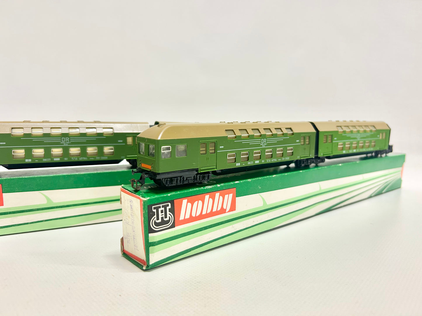 BTTB 3740/3730 Personenwagen Doppelstockwagen DR DDR Spur TT