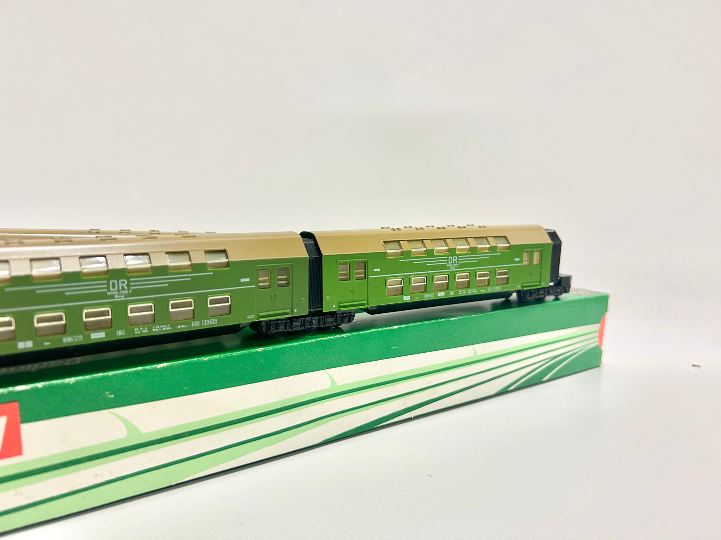 BTTB 3740/3730 Personenwagen Doppelstockwagen DR DDR Spur TT