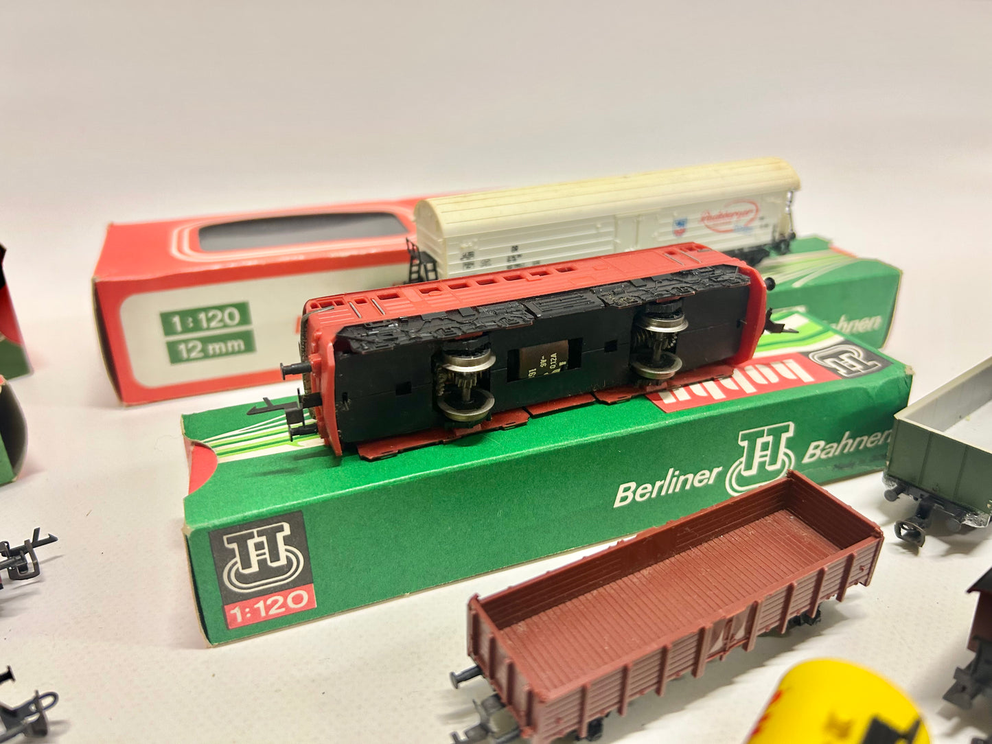 BTTB Spur TT Konvolut mit 2x Diesellok Personen & Güterwagen DR DDR