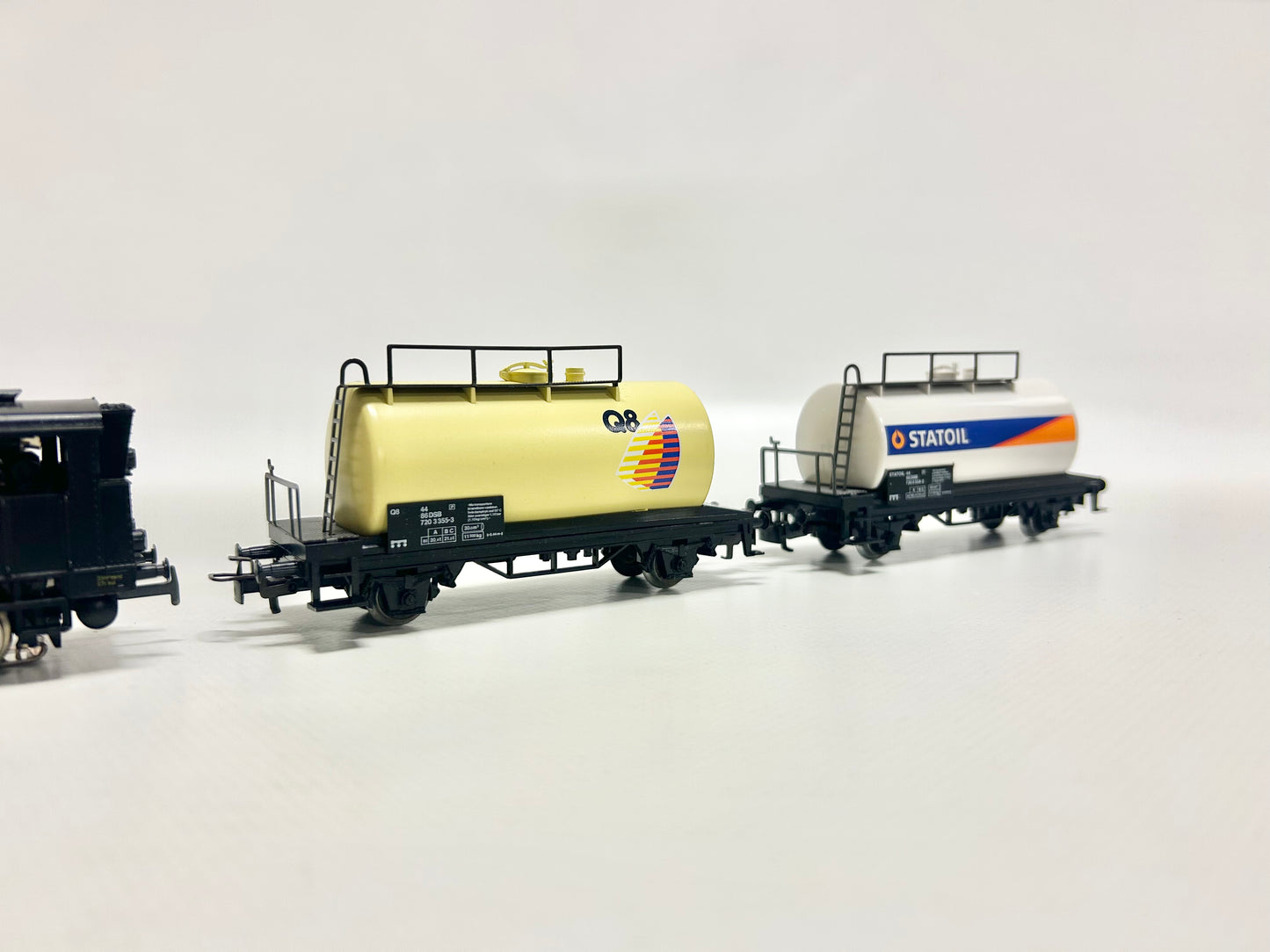 Märklin 2844 Messepackung mit Dampflok BR500F + 2 x Kesselwagen DSB AC H0
